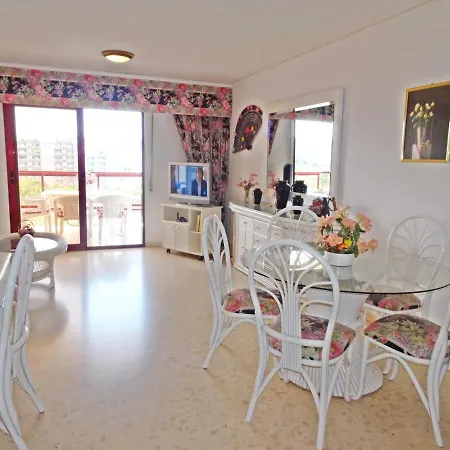 Apartmán Salinas Centro - *